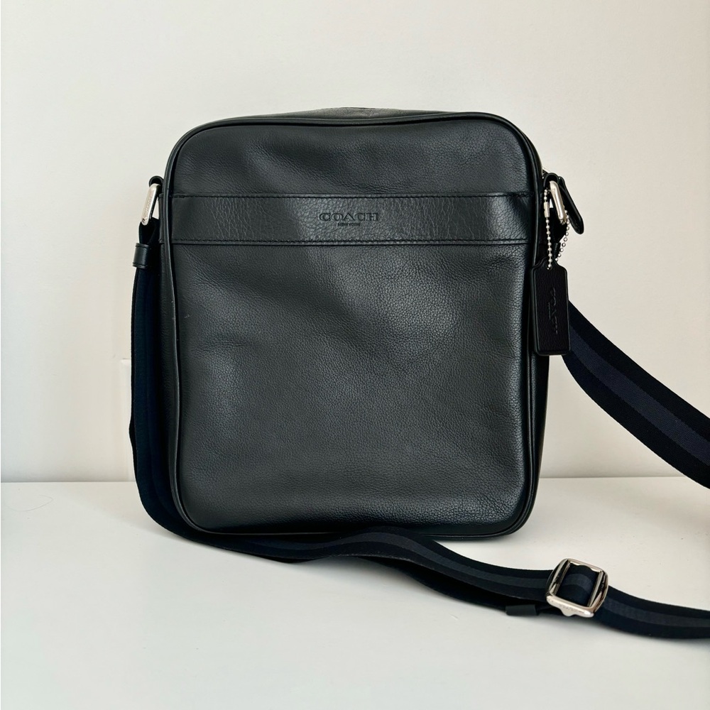 Coach Black Leather Men's Messenger Bag